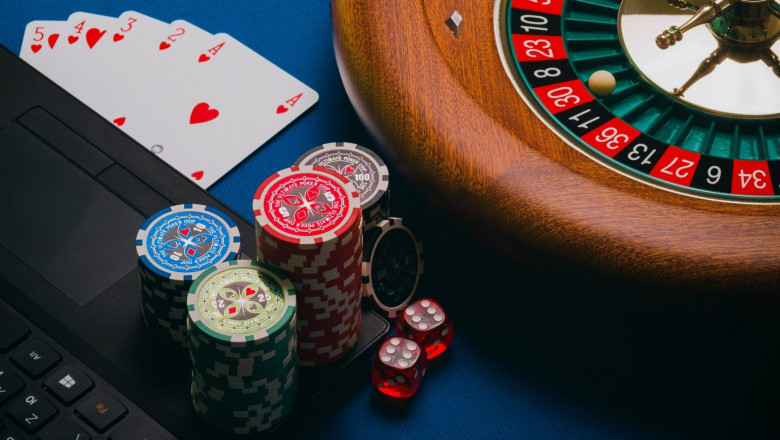 Il fascino del gioco d'azzardo online: esplorandone i vantaggi