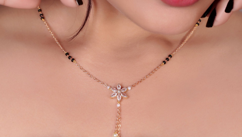 A Guide to Short Mangalsutras and Mangalsutra Bracelets: Timeless Pieces for Every Occasion
