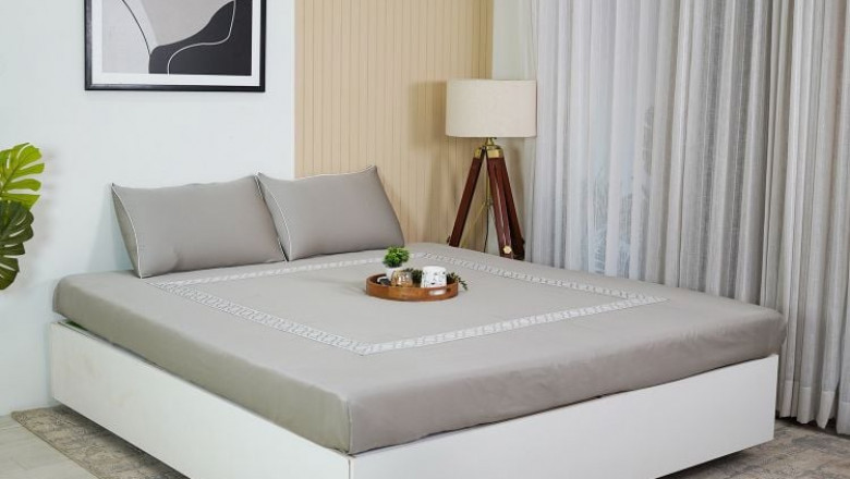 Thread Count Royalty: Indulge in Ultra-Smooth Bed Linens