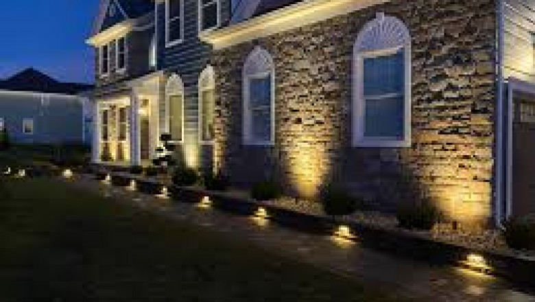 5 Major Benefits of Landscape Lighting for Small Houses Brought to you by Outdoor Illumination Design