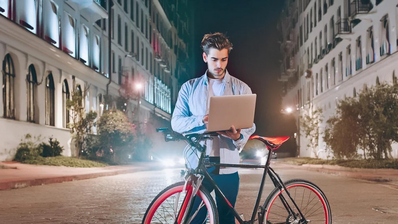 E-Scooter App Development Company - Trends and Opportunities in India 2025