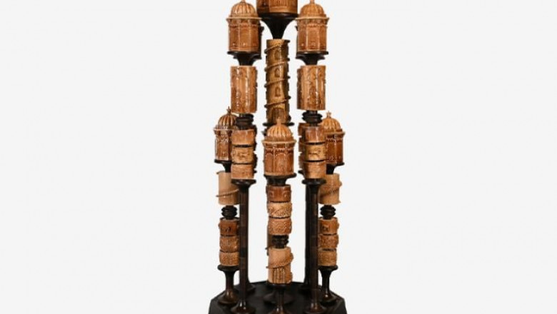 Small Modern Sculptures That Make a Big Impact