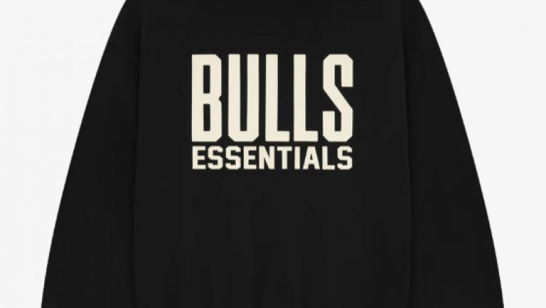 Essentials Hoodie Black: A Fashion Icon in Streetwear