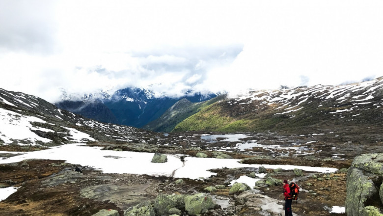 Everest Base Camp Trek vs. Manaslu Circuit Trek: Which Adventure is Right for You