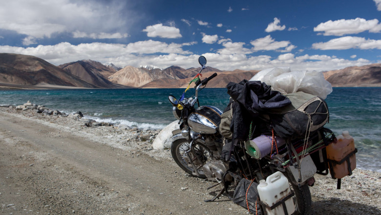 Leh Ladakh Bike Trip for Couples &amp; Road Trip from Delhi: Your Ultimate 2025 Guide