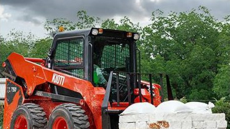Beginner’s Guide to Operating a Compact Loader Safely and Efficiently