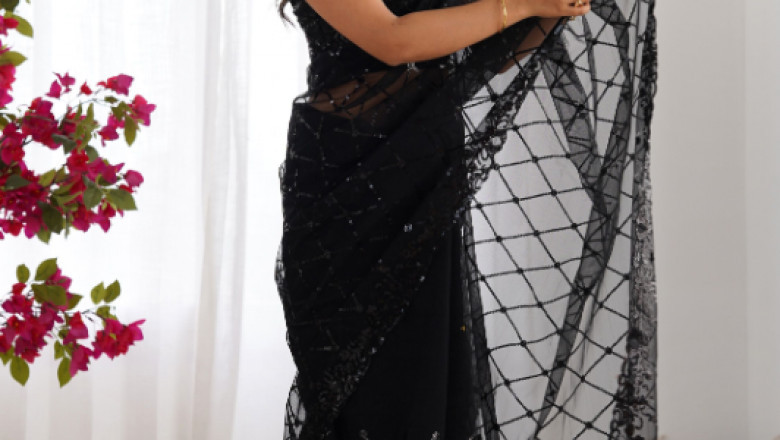 The Elegance of Black Saree and Chiffon Saree Styles