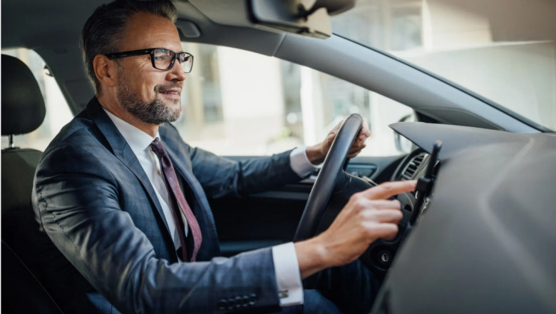 Your Legal Navigator: Why Specialist Motoring Lawyers are Indispensable