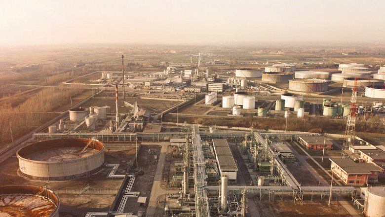 Comprehensive Support for Scientific Operations in Large Industries