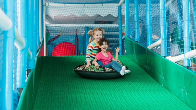 Top 7 Reasons North Hollywood Parents Love Kids Avenue Indoor Playground