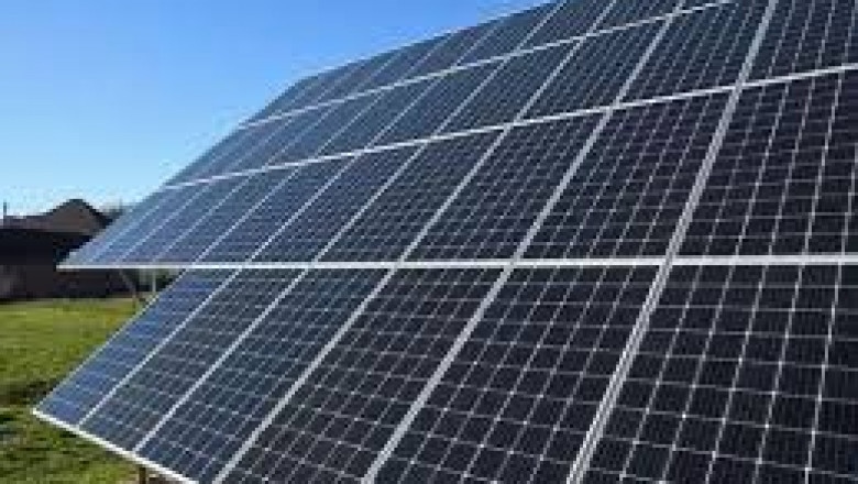 Rapid Expansion and Strategic Innovations in the TOPCon Solar Cell Market