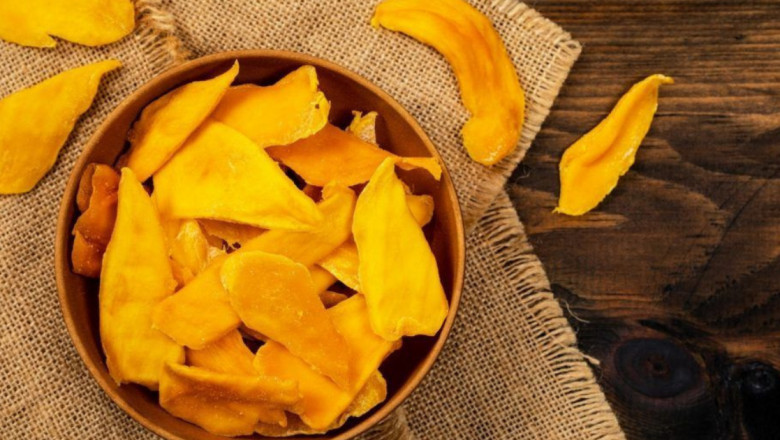 Climate Impact on Mango Drying and Wholesale Dry Mango in Pakistan