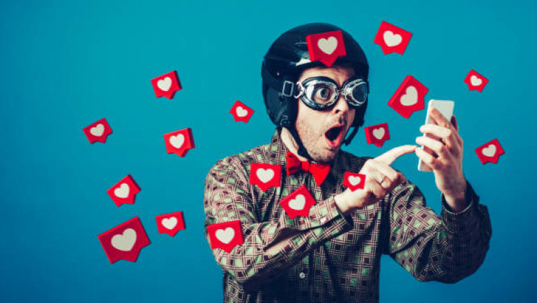 From Online Chats to Real-Life Communities: The Evolution of Networking