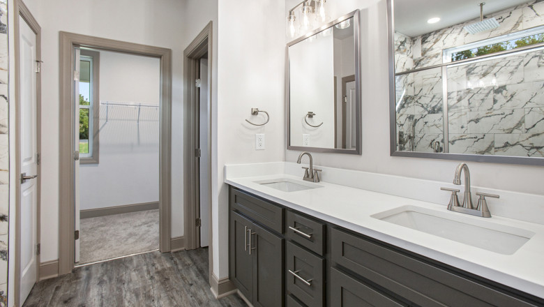 Choose the Best Cabinet Paint for a Durable and Stylish Finish