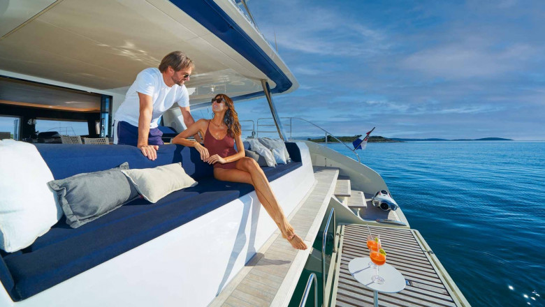 Customized Yacht Packages for Honeymooners: What’s Included & How to Book