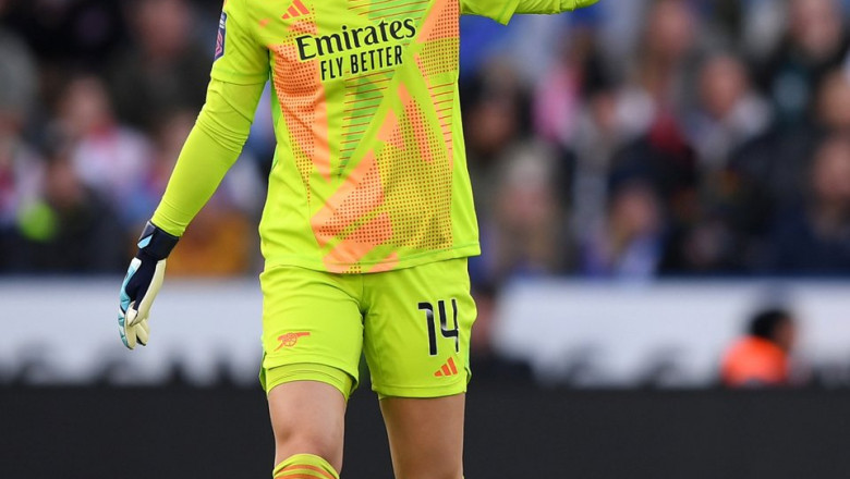 Daphne van Domselaar Transfer News, Rumors & Career Update