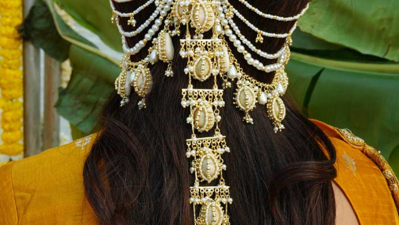 Elegant Hair Accessories for Bride | VAIDAAN Collection