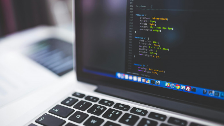 Responsive and SEO-Friendly Website Designing Services in Supreme Court