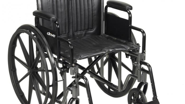 Signs You May Need a Power Wheelchair Instead of a Manual One