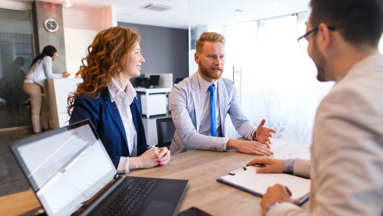 The Benefits of Using a Mortgage Broker vs. a Direct Lender