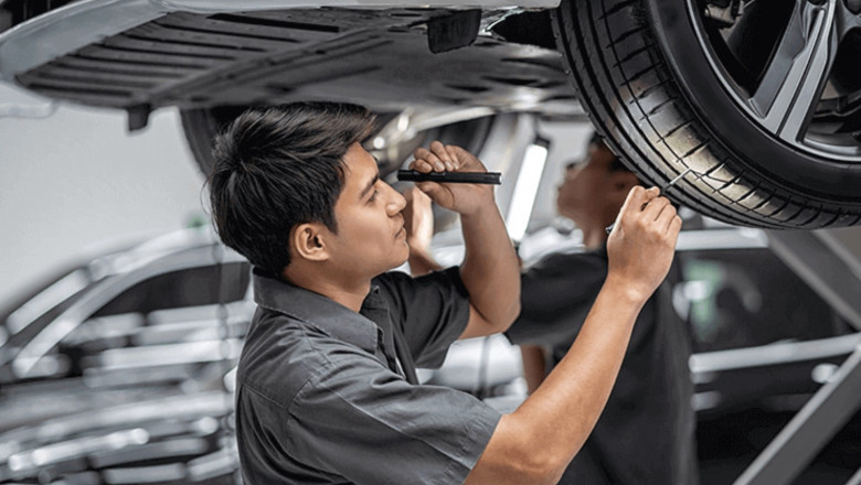 Can You Trust Mobile Mechanics Near Me with Your Engine?
