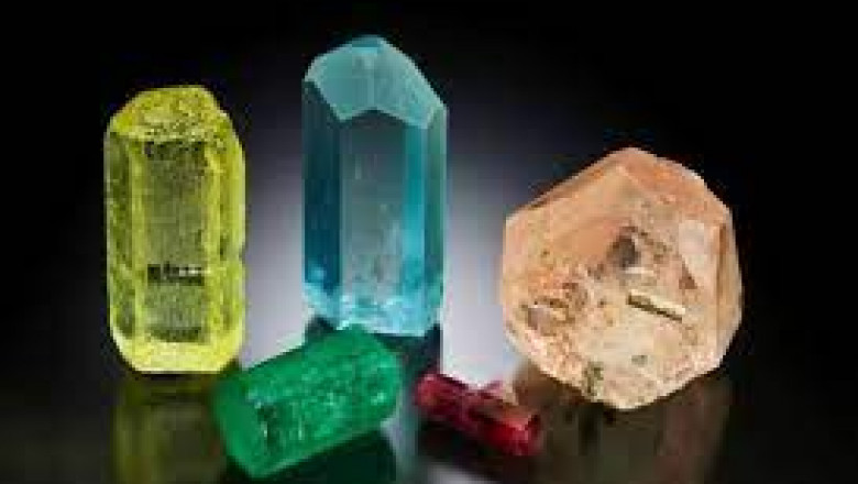 Gemstone Shops in Karol Bagh: Trusted Picks for Quality and Certification