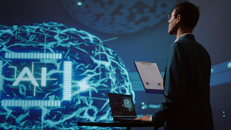 How Custom AI Solutions Improve Human-Machine Collaboration on Factory Floors