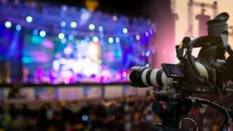 Unlocking the Power of Photography &amp; Video: Why They Matter More Than Ever in 2025