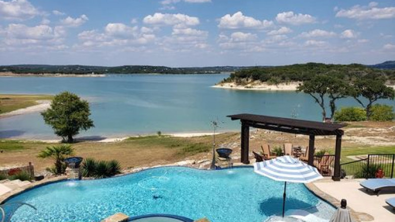 Find Your Trusted Pool Builder in San Antonio, TX Today!