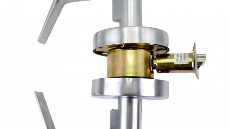 🔒 MONT HARD Grade 2 Commercial Lever Lock: Tough, Secure &amp; Stylish 🚪