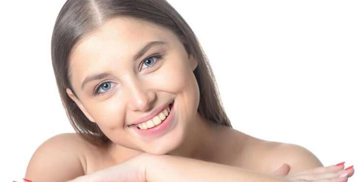 The Science and Benefits of Whitening Serums: A Comprehensive Guide