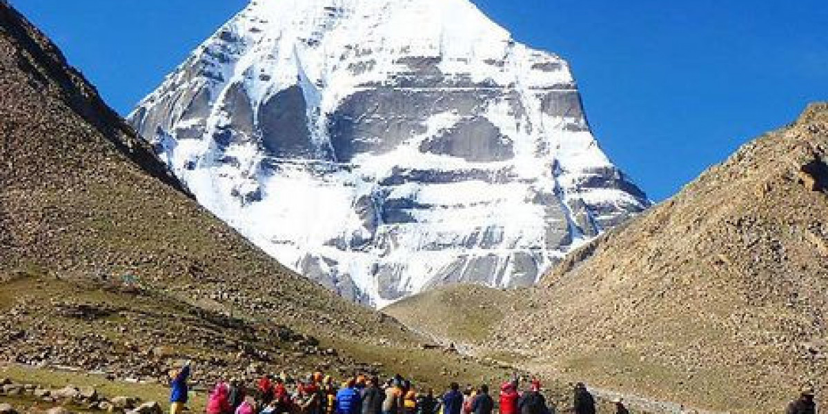 Exploring Spirituality and Natural Beauty with Kailash Mansarovar Yatra