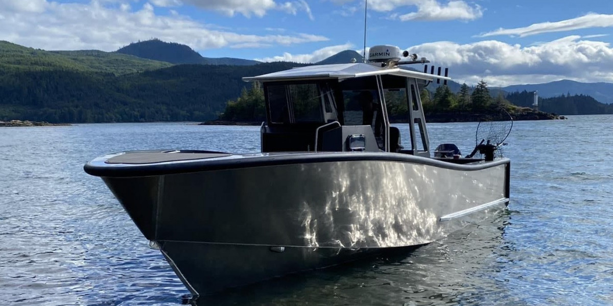 Explore the Advantages of Custom Aluminum Boats