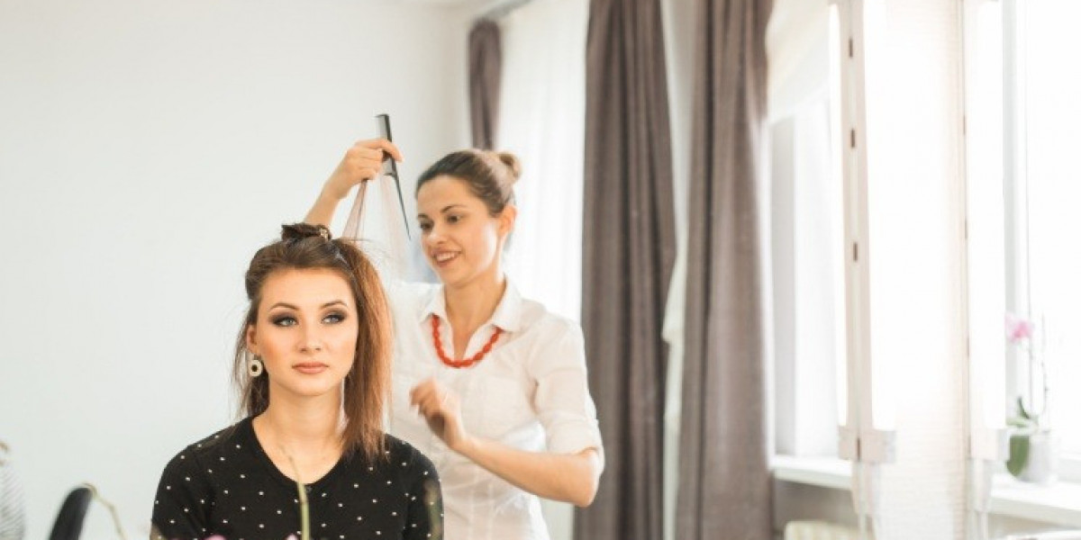 How to Maintain Your Routine After Visiting a Beauty Salon Dubai?