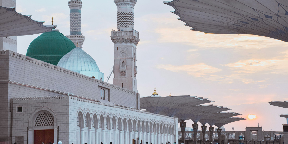 Your Hassle-Free Pilgrimage Starts Here: A Step-by-Step Guide to Booking with Al Hijaz Tours