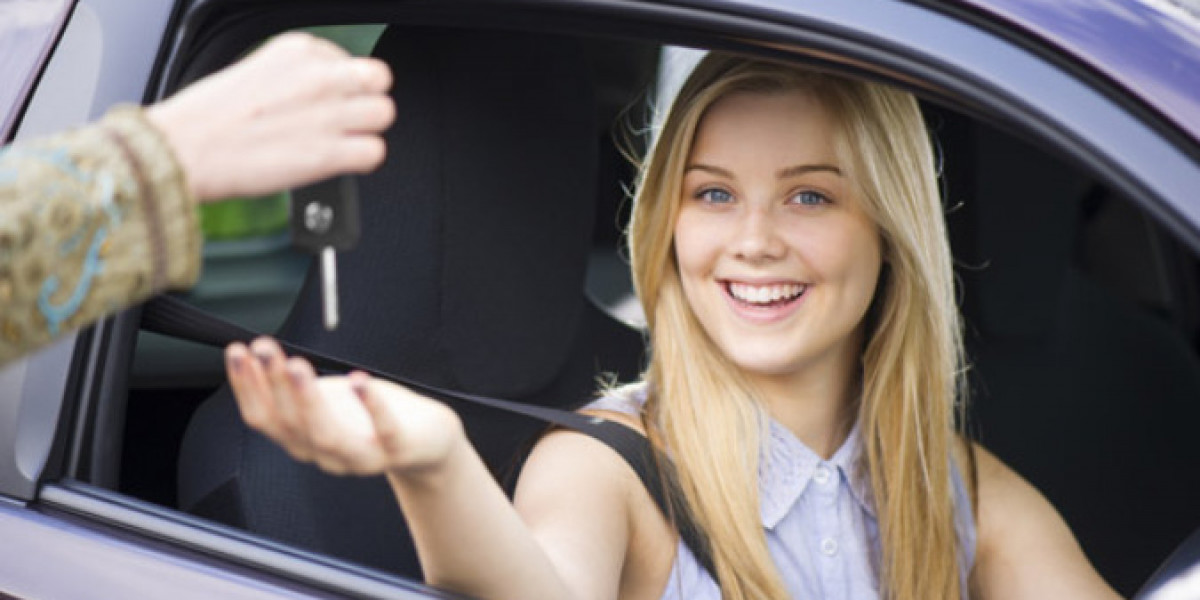 Learn to Drive with Automatic Driving Lessons in Wednesbury