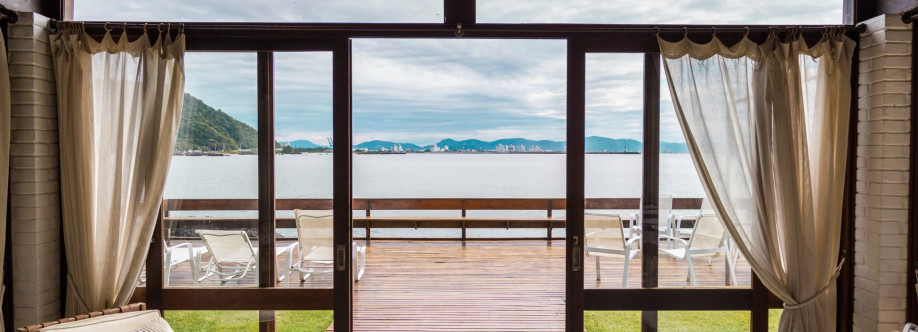 breezescreens Cover Image