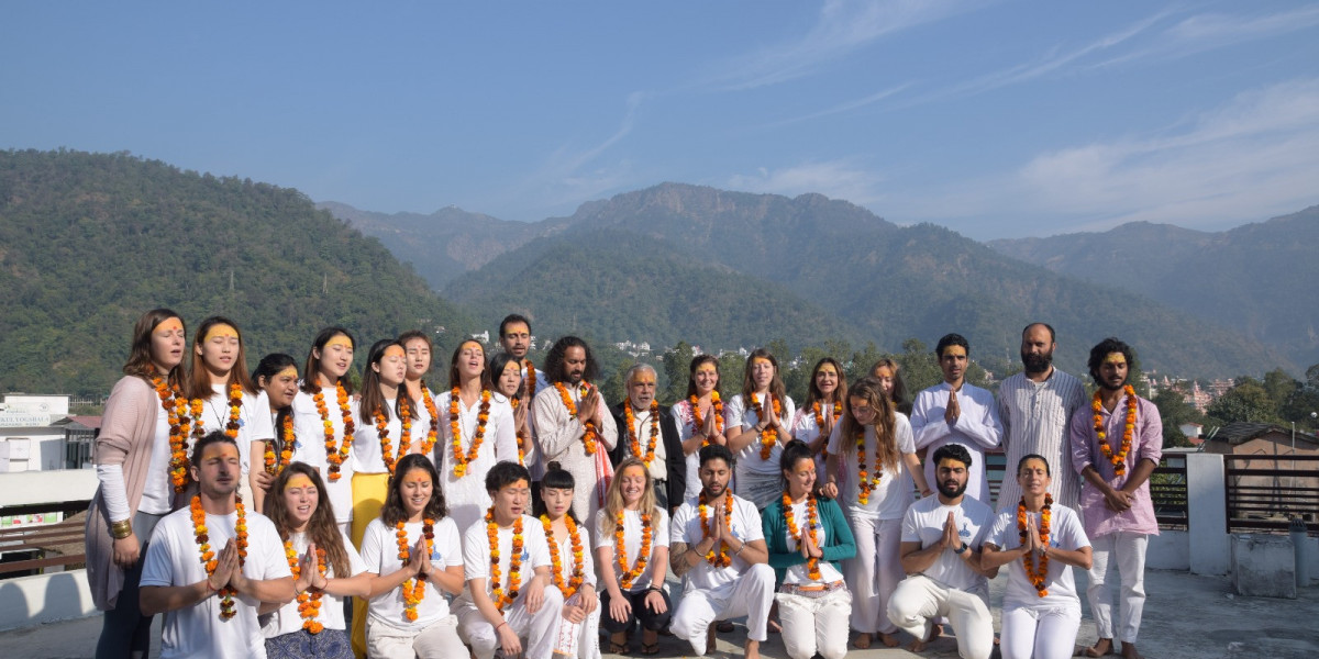 200 hour online yoga teacher training