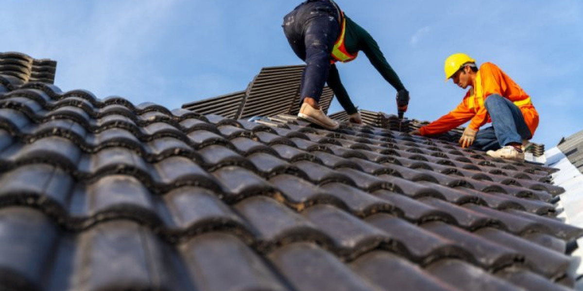 Community Builders Shares Advanced Roofing Installation Techniques in Waterloo