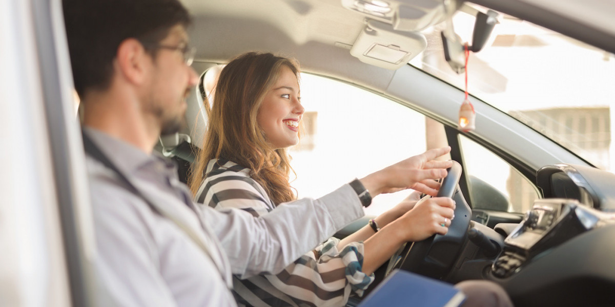 Driving Lessons West Bromwich – Master the Roads with Confidence
