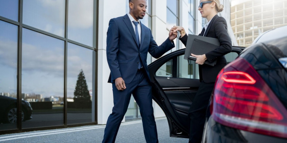 Travel in Style with NYC Luxor Limo's Premium Limo Service to/from JFK Airport